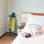 Ibis Budget *