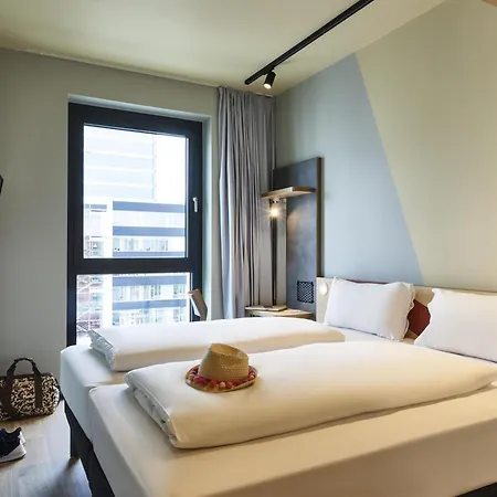 Ibis Budget 24h Geoeffnet Hotel *